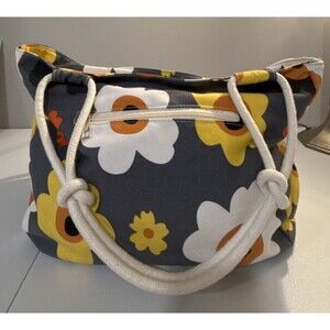 Farmhouse Is My Style Retro Gray Floral Tote Bag Medium Rope Handle Zipper Close
